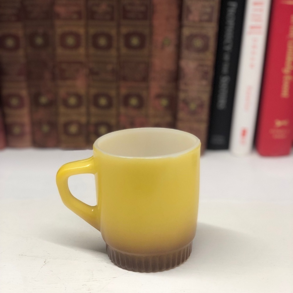 ANCHOR Hocking Fire King Yellow/Brown Ombre Coffee/Tea Mug O347 - Picture 2 of 5